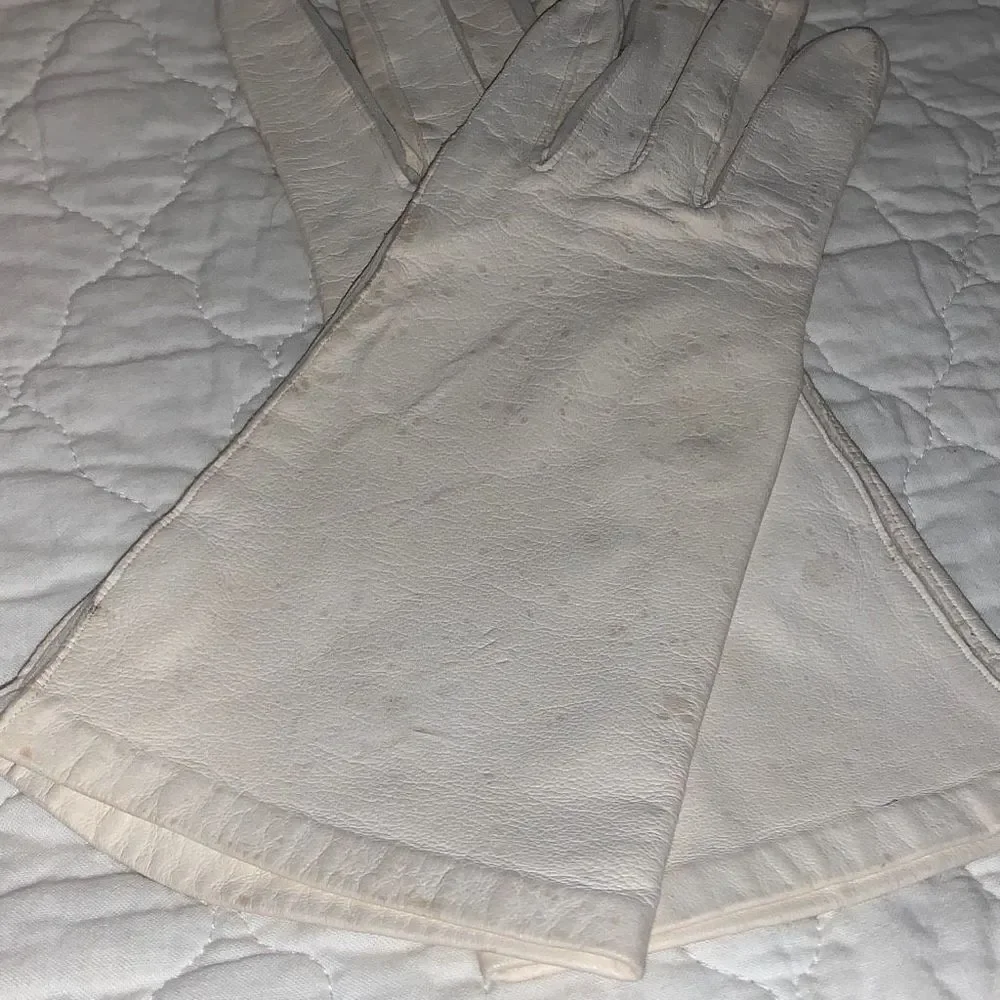 Vintage White Kidskin Leather Gloves‎